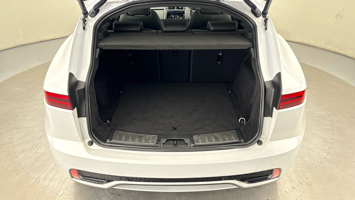 Used Jaguar E-Pace 2023 for sale - 76630365: Photo 22