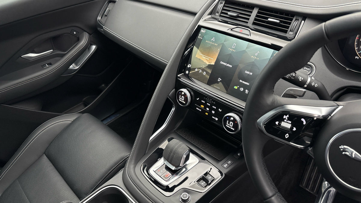 Used Jaguar E-Pace 2023 for sale - 76630365: Photo 35