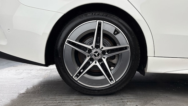 Used Mercedes-Benz C Class 2024 for sale - 75987106: Photo 10