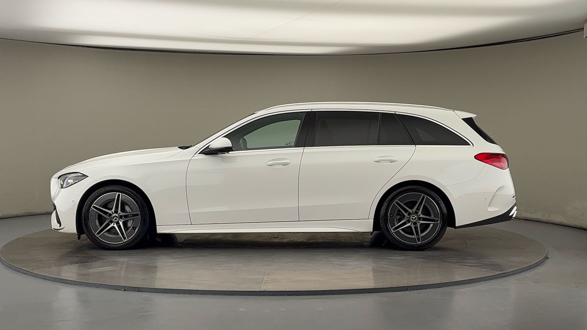 Used Mercedes-Benz C Class 2024 for sale - 75987106: Photo 15