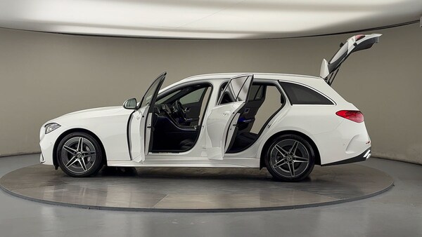 Used Mercedes-Benz C Class 2024 for sale - 75987106: Photo 47
