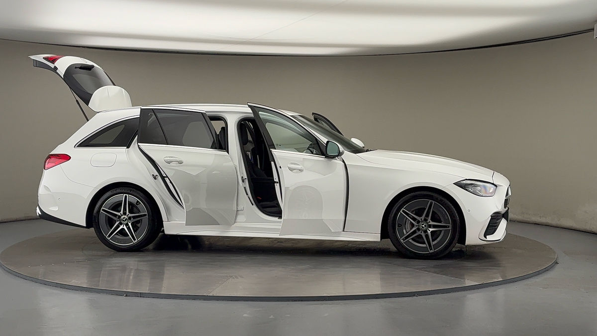 Used Mercedes-Benz C Class 2024 for sale - 75987106: Photo 56