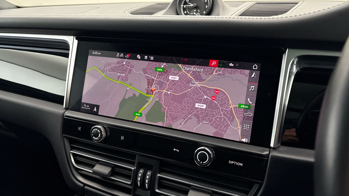 Used Porsche Macan 2024 for sale - 77118318: Photo 17