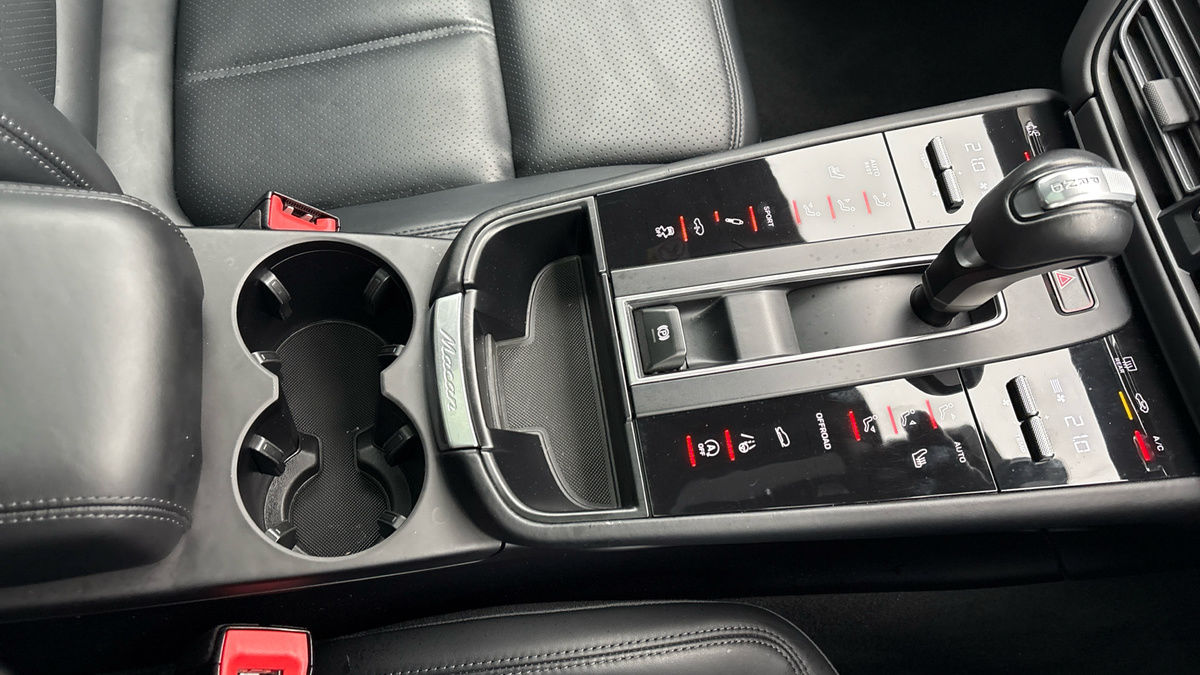 Used Porsche Macan 2024 for sale - 77118318: Photo 18