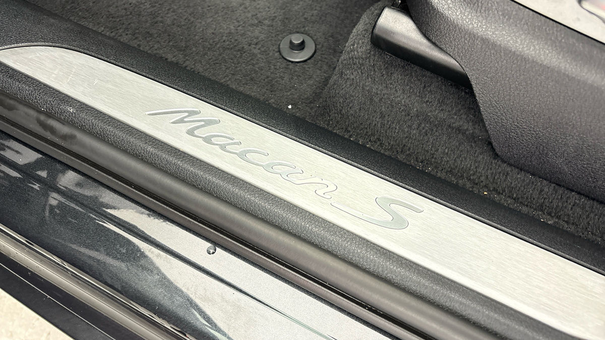 Used Porsche Macan 2024 for sale - 77118318: Photo 26