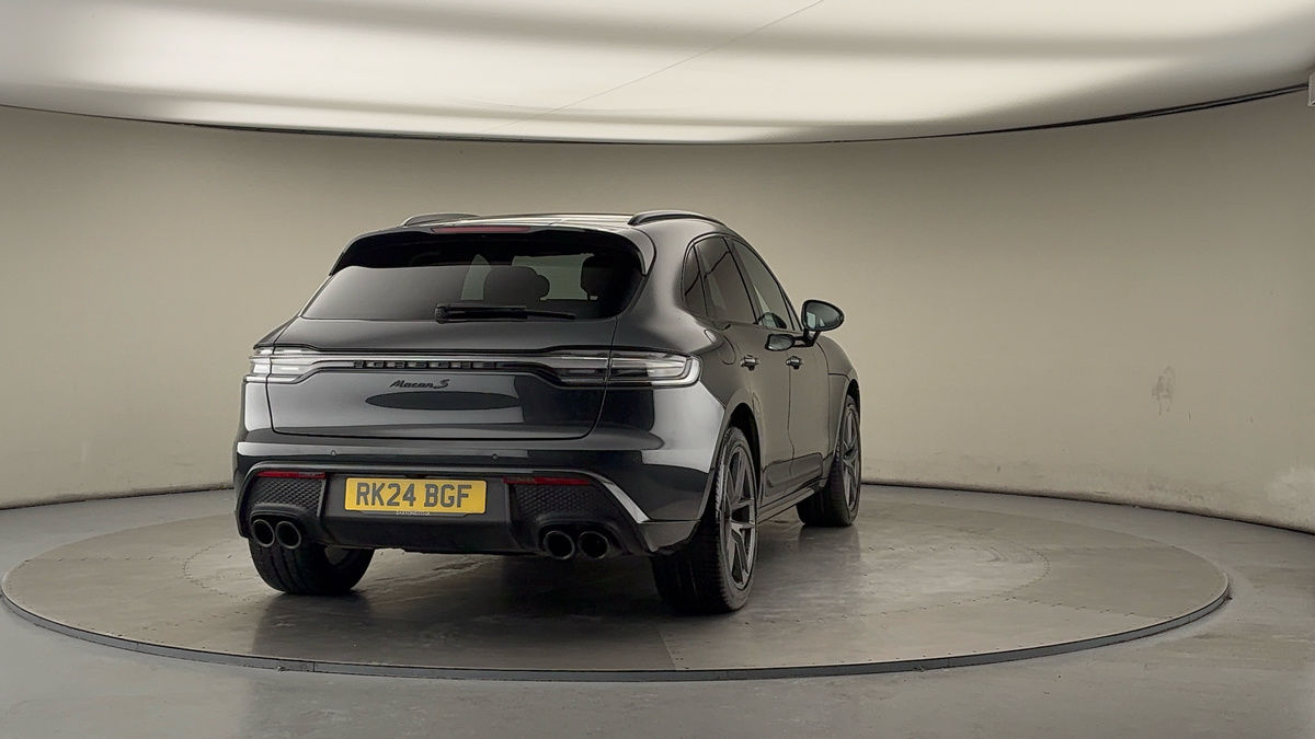 Used Porsche Macan 2024 for sale - 77118318: Photo 42