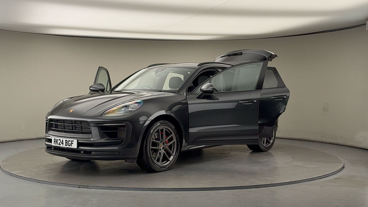 Used Porsche Macan 2024 for sale - 77118318: Photo 51