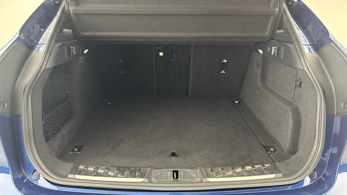 Used Jaguar F-Pace 2022 for sale - 77766103: Photo 11