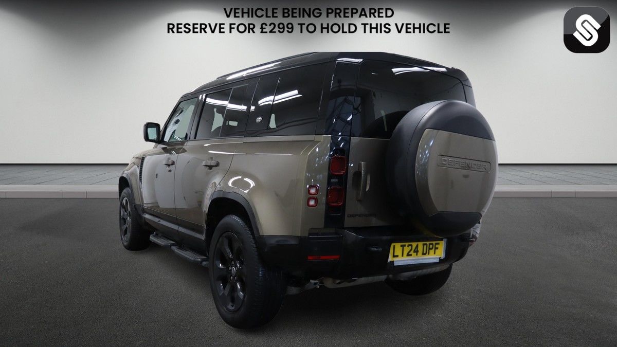 Used Land Rover Defender 2024 for sale - 78018064: Photo 3