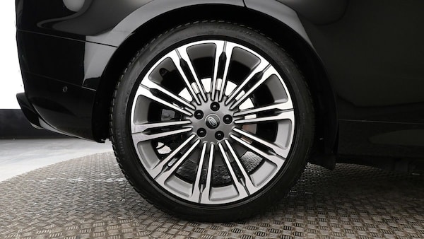 Used Land Rover Range Rover Sport 2024 for sale - 75667016: Photo 9