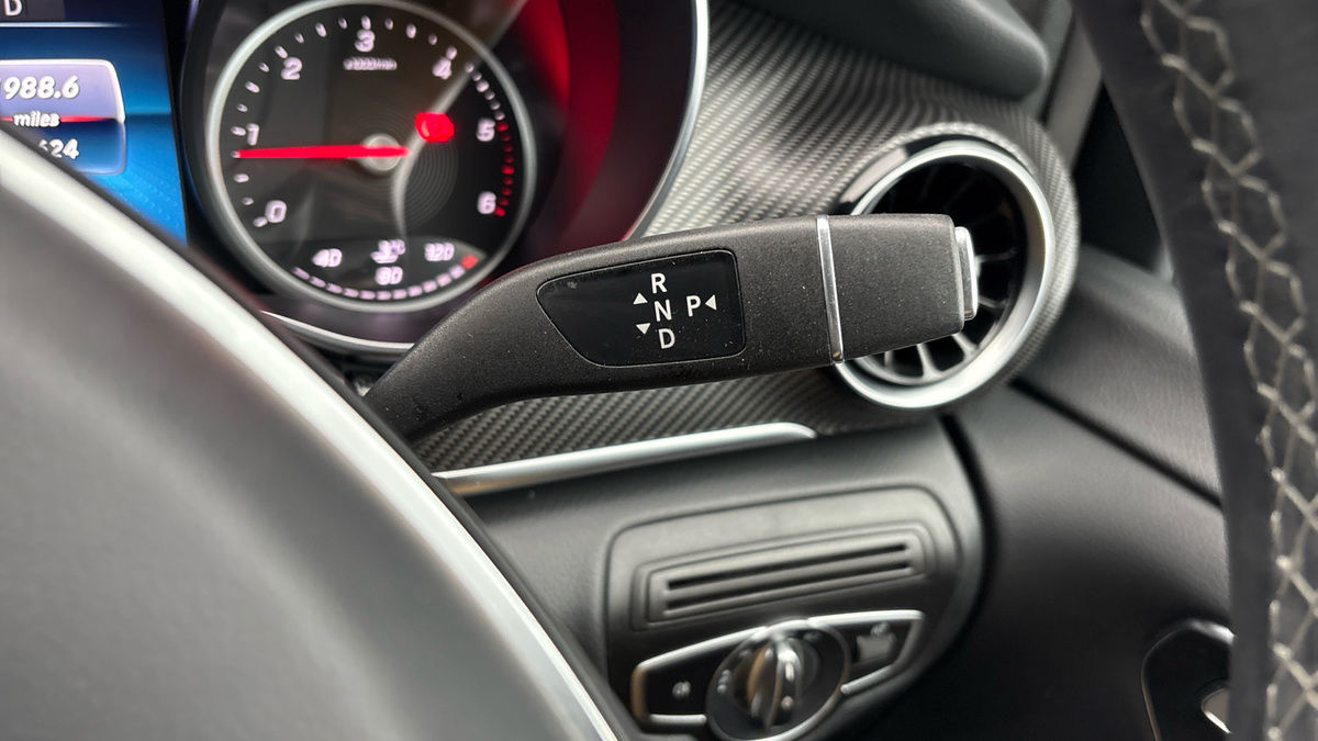 Used Mercedes-Benz V-Class 2023 for sale - 78213285: Photo 6