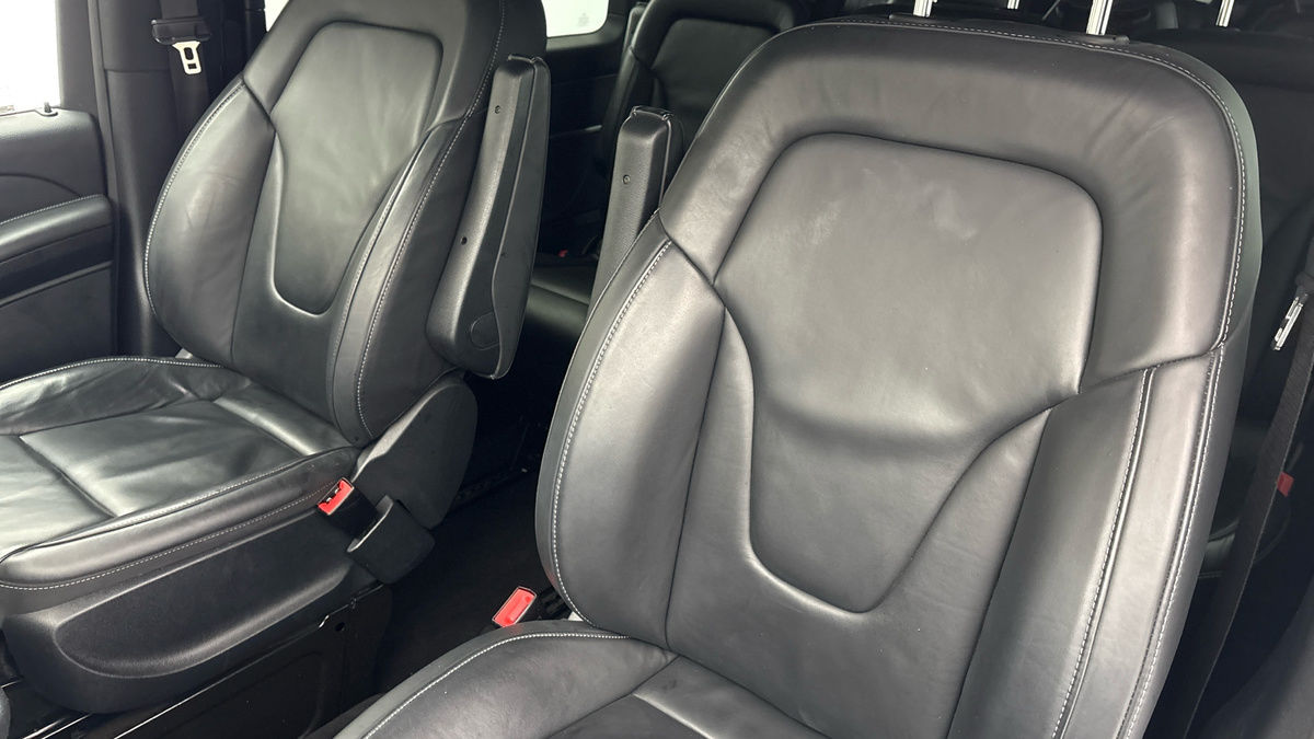 Used Mercedes-Benz V-Class 2023 for sale - 78213285: Photo 7