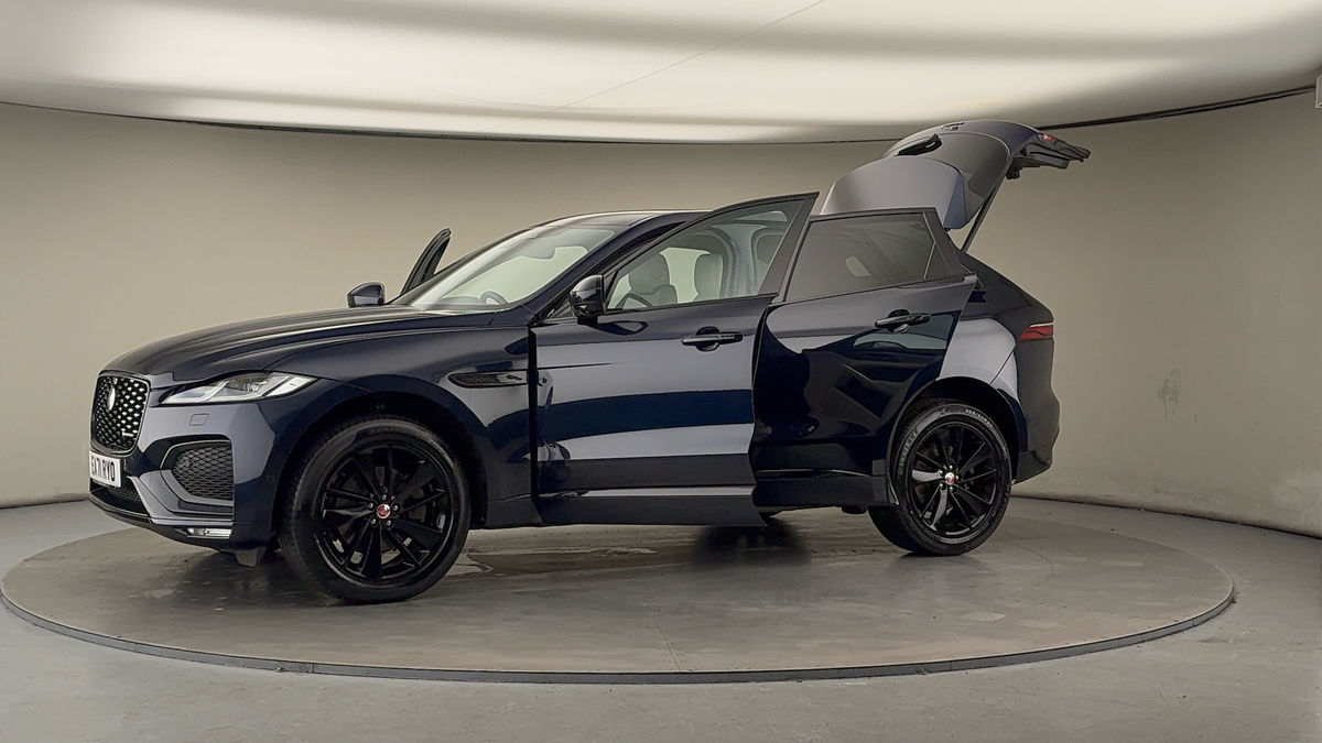 Used Jaguar F-Pace 2021 for sale - 76974093: Photo 48