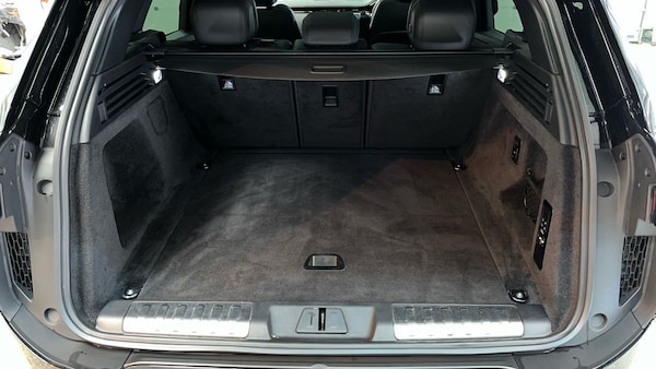 Used Land Rover Range Rover Sport 2024 for sale - 75631733: Photo 11
