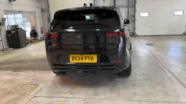 Used Land Rover Range Rover Sport 2024 for sale - 75631733: Photo 32