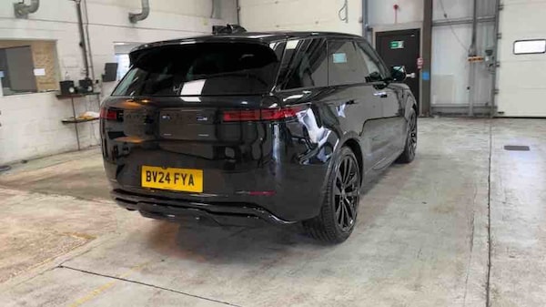 Used Land Rover Range Rover Sport 2024 for sale - 75631733: Photo 46