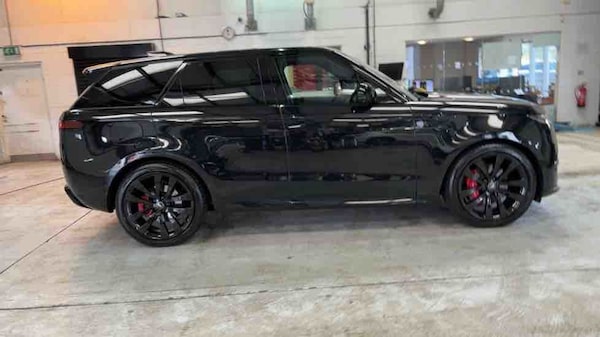 Used Land Rover Range Rover Sport 2024 for sale - 75631733: Photo 97