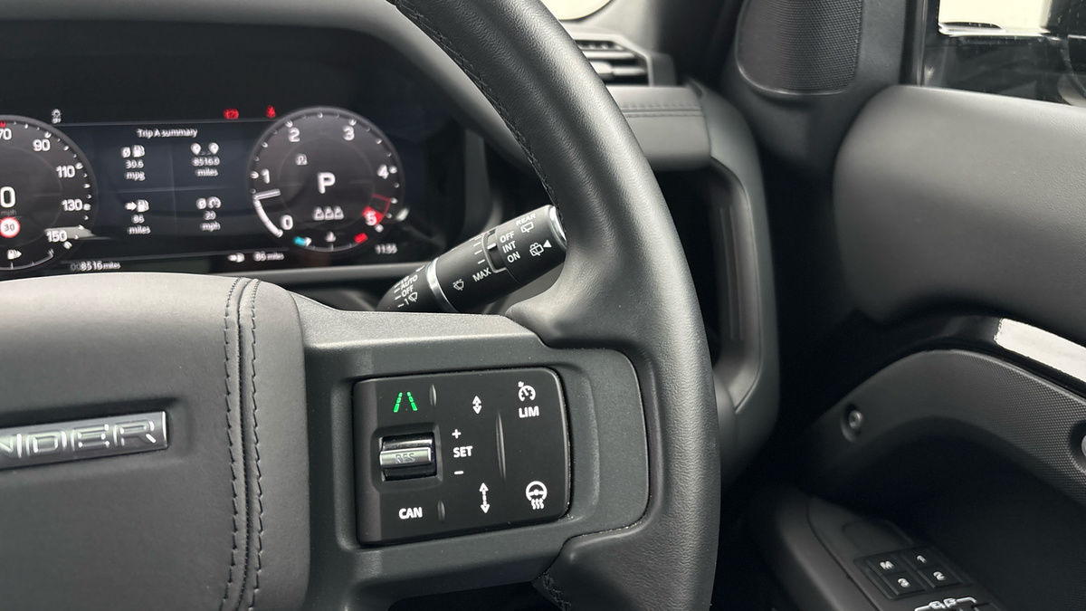 Used Land Rover Defender 110 2024 for sale - 76197994: Photo 14