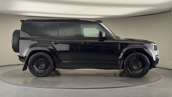 Used Land Rover Defender 110 2024 for sale - 76197994: Photo 16
