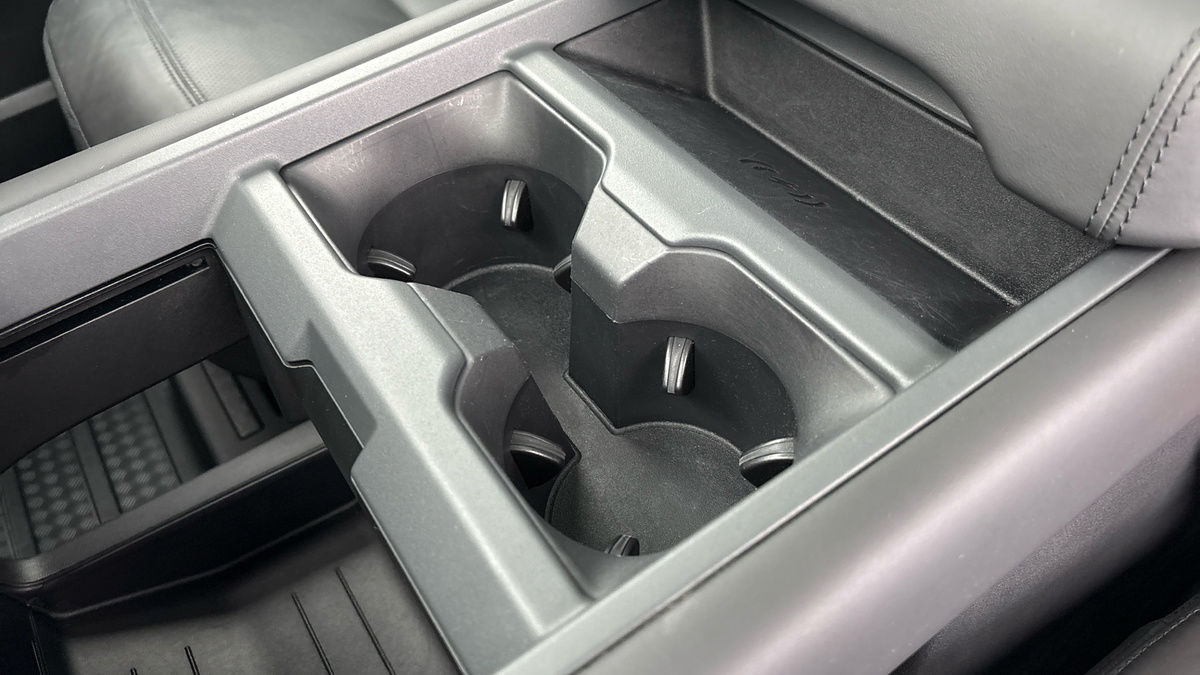 Used Land Rover Defender 110 2024 for sale - 76197994: Photo 29