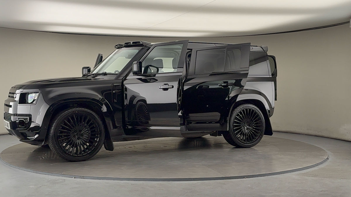 Used Land Rover Defender 110 2024 for sale - 76197994: Photo 54