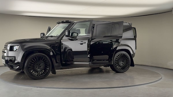 Used Land Rover Defender 110 2024 for sale - 76197994: Photo 54