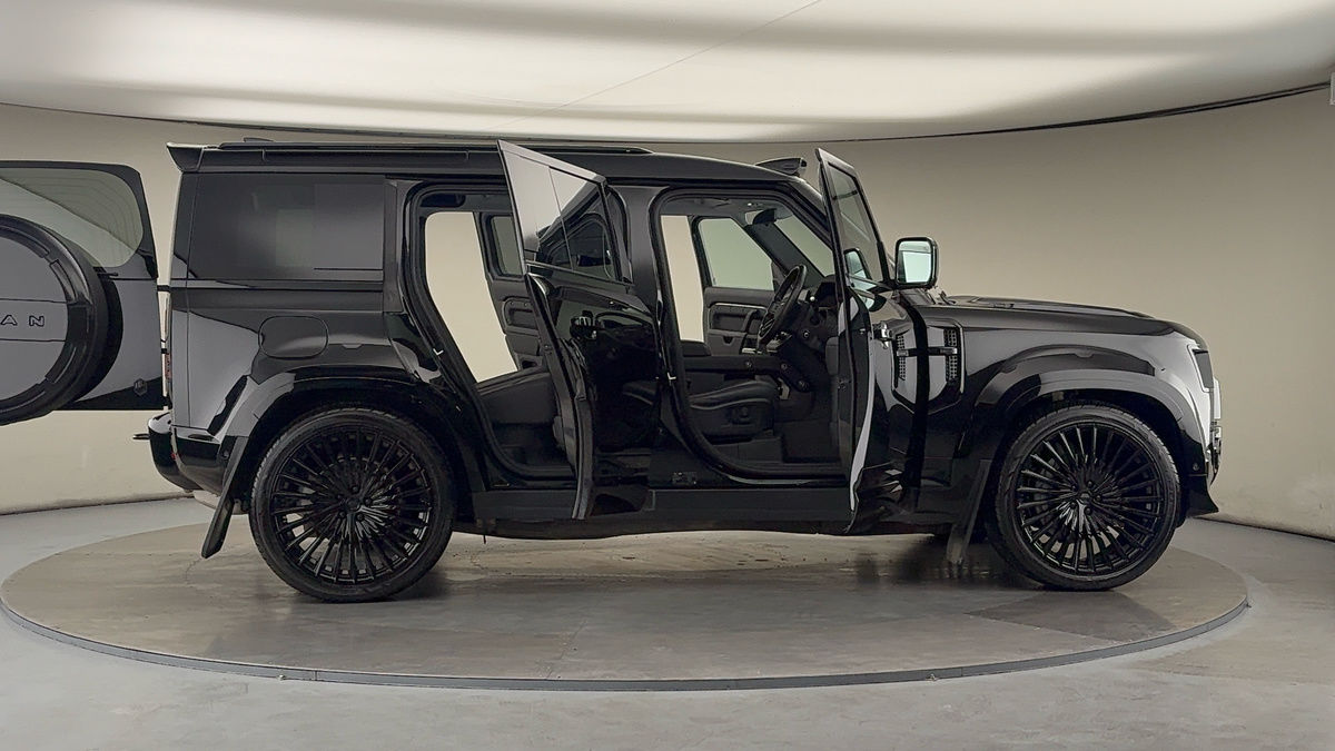 Used Land Rover Defender 110 2024 for sale - 76197994: Photo 62