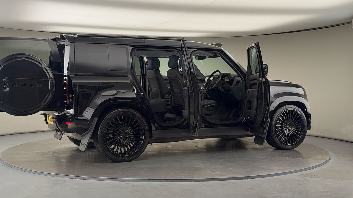 Used Land Rover Defender 110 2024 for sale - 76197994: Photo 63