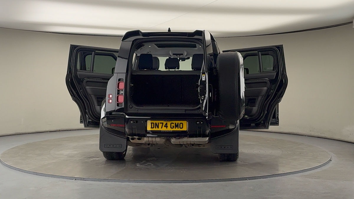 Used Land Rover Defender 110 2024 for sale - 76197994: Photo 66