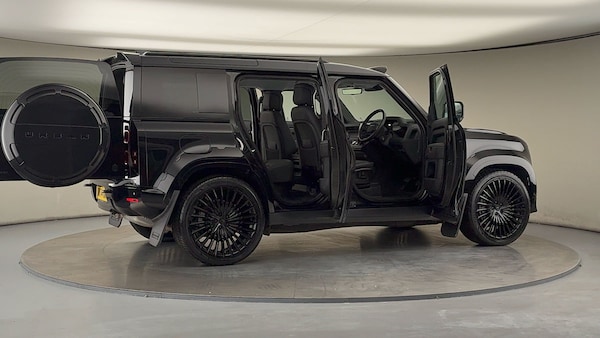 Used Land Rover Defender 110 2024 for sale - 76197994: Photo 68