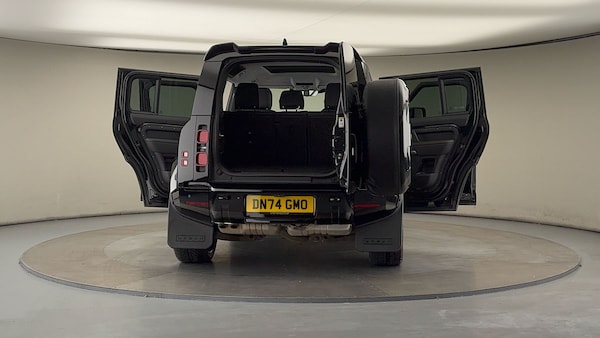 Used Land Rover Defender 110 2024 for sale - 76197994: Photo 71