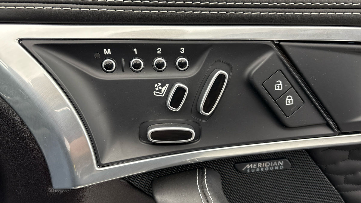 Used Jaguar F-Type 2022 for sale - 76712259: Photo 9