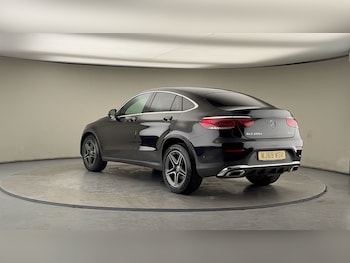 Used Mercedes-Benz GLC 2019 for sale - 77694011: Photo