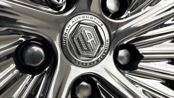 Used Land Rover Defender 110 2025 for sale - 75937805: Photo 26