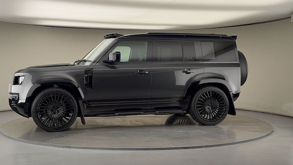 Used Land Rover Defender 110 2025 for sale - 75937805: Photo 33