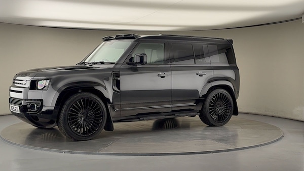 Used Land Rover Defender 110 2025 for sale - 75937805: Photo 34
