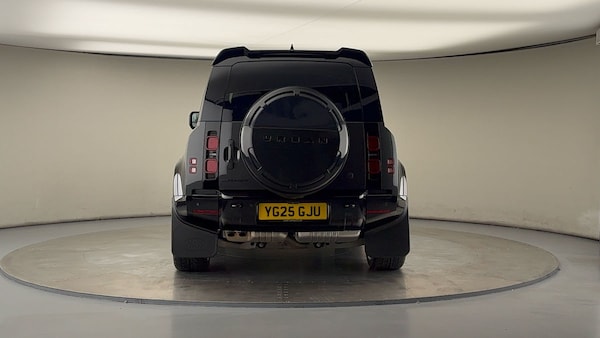 Used Land Rover Defender 110 2025 for sale - 75937805: Photo 46