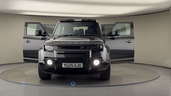 Used Land Rover Defender 110 2025 for sale - 75937805: Photo 56