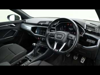 Used Audi Q3 2021 for sale - 75123386: Photo