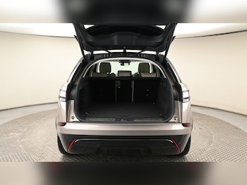 Used Land Rover Range Rover Velar 2022 for sale - 75620740: Photo