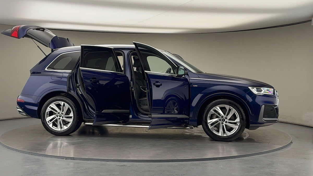 Used Audi Q7 2023 for sale - 76224275: Photo 56