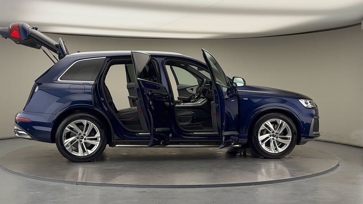 Used Audi Q7 2023 for sale - 76224275: Photo 57