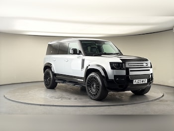 Used Land Rover Defender 2023 for sale - 78289097: Photo