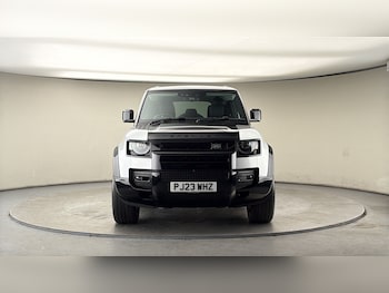 Used Land Rover Defender 2023 for sale - 78289097: Photo