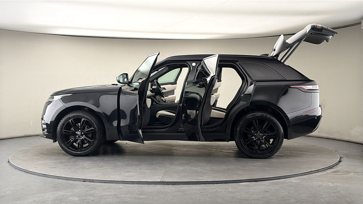 Used Land Rover Range Rover Velar 2023 for sale - 78083809: Photo 47