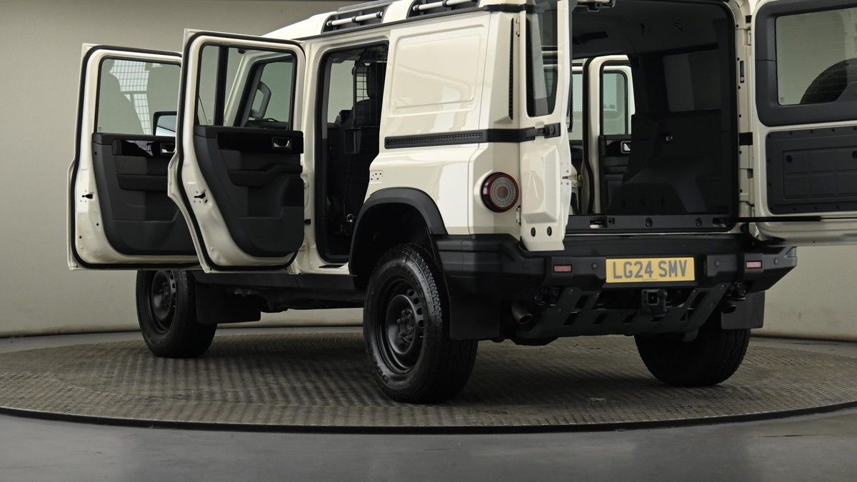 Vehicle 28