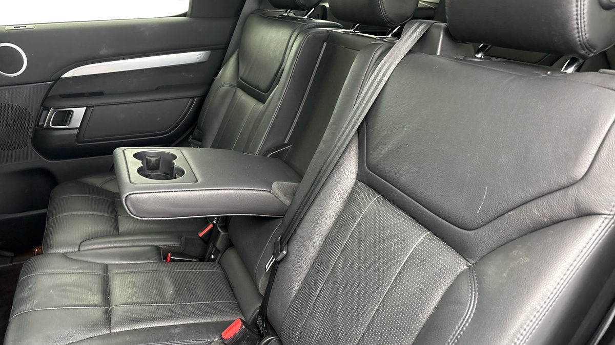 Used Land Rover Discovery 2019 for sale - 76396744: Photo 15