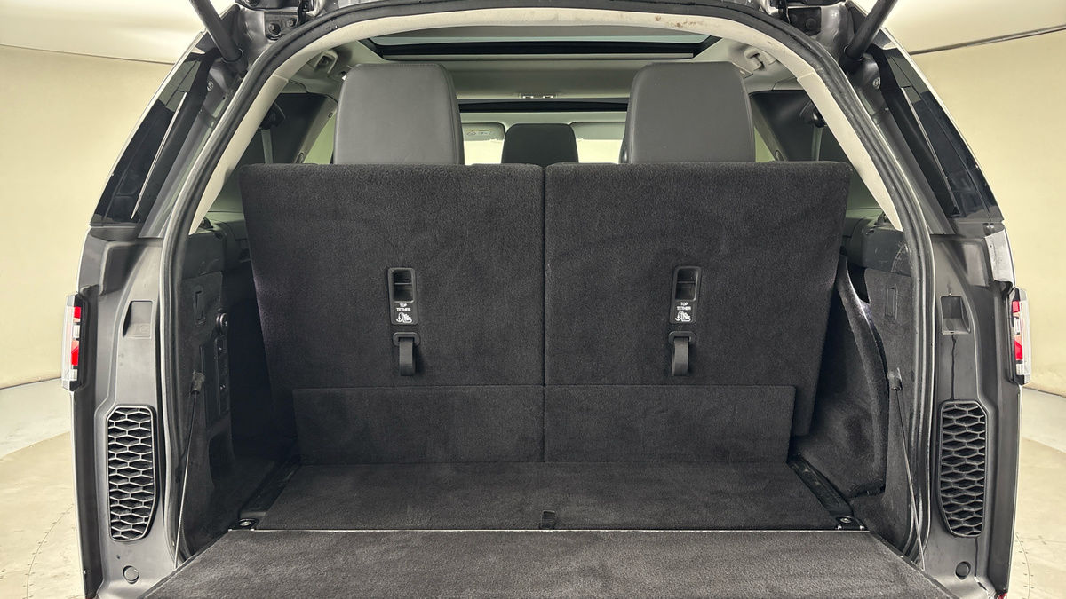 Used Land Rover Discovery 2019 for sale - 76396744: Photo 17