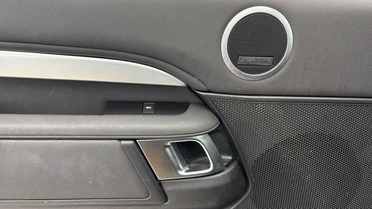 Used Land Rover Discovery 2019 for sale - 76396744: Photo 25