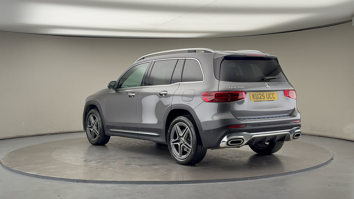 Used Mercedes-Benz GLB 2025 for sale - 76655664: Photo 2